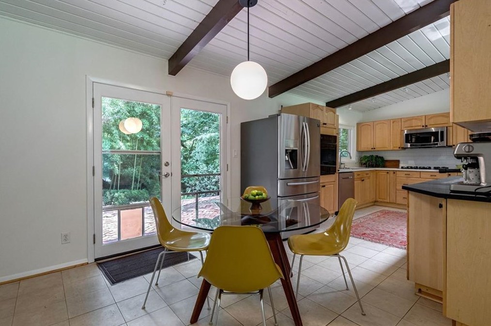 3676 Northlake Dr, Atlanta GA 30341 exterior