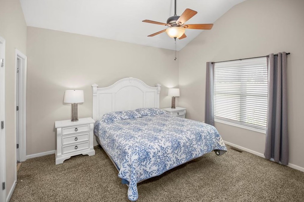 271 Peachtree Ln, Calhoun GA 30701-4392 exterior