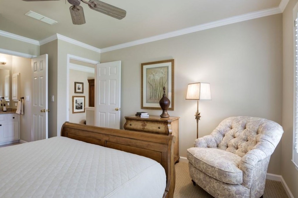 385 Overhill Bnd, Alpharetta GA 30005-8972 exterior