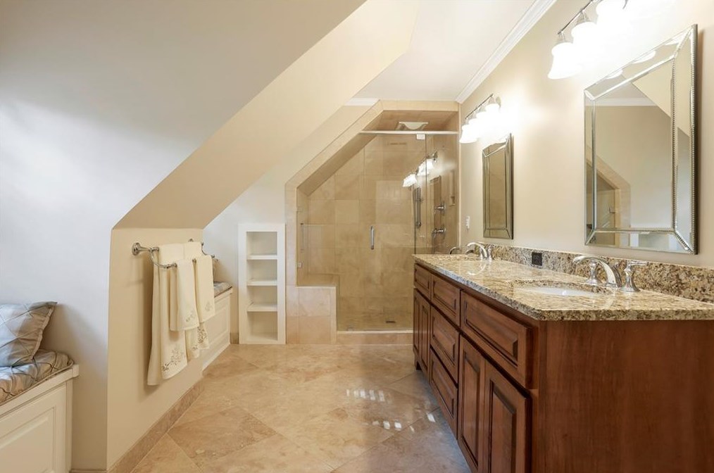 5282 Vernon Lk Dr, Atlanta GA 30338-3517 exterior