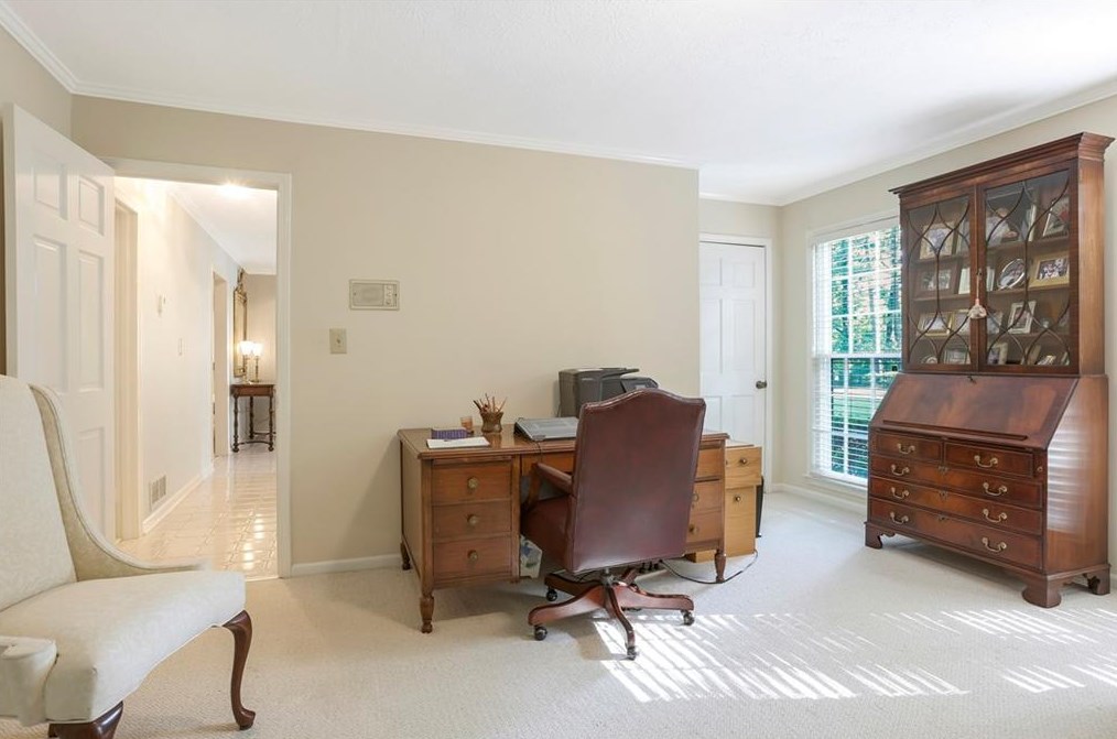 5282 Vernon Lk Dr, Atlanta GA 30338-3517 exterior