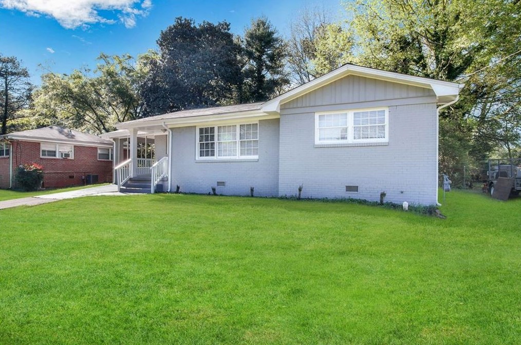 2833 Lynda Pl, Decatur GA  30032-5759 exterior