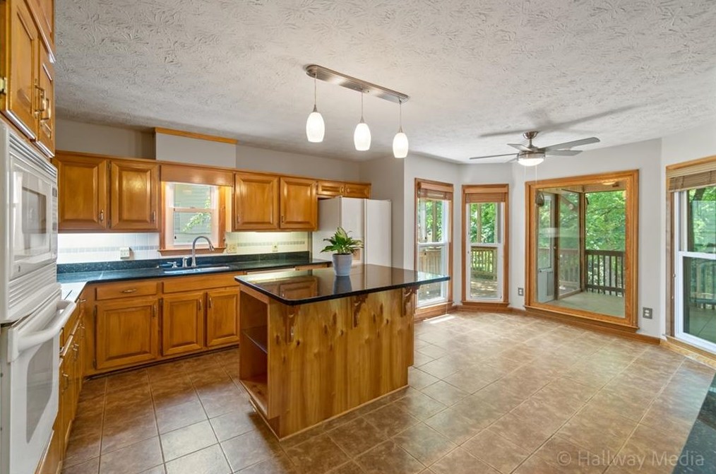 1125 Midland Way, Lawrenceville GA 30043-6303 exterior