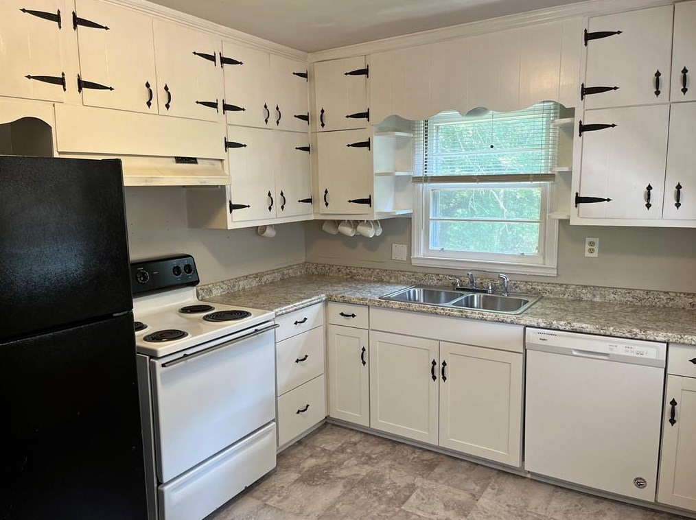 1397 Belmont Ave, Smyrna GA  30080-2125 exterior