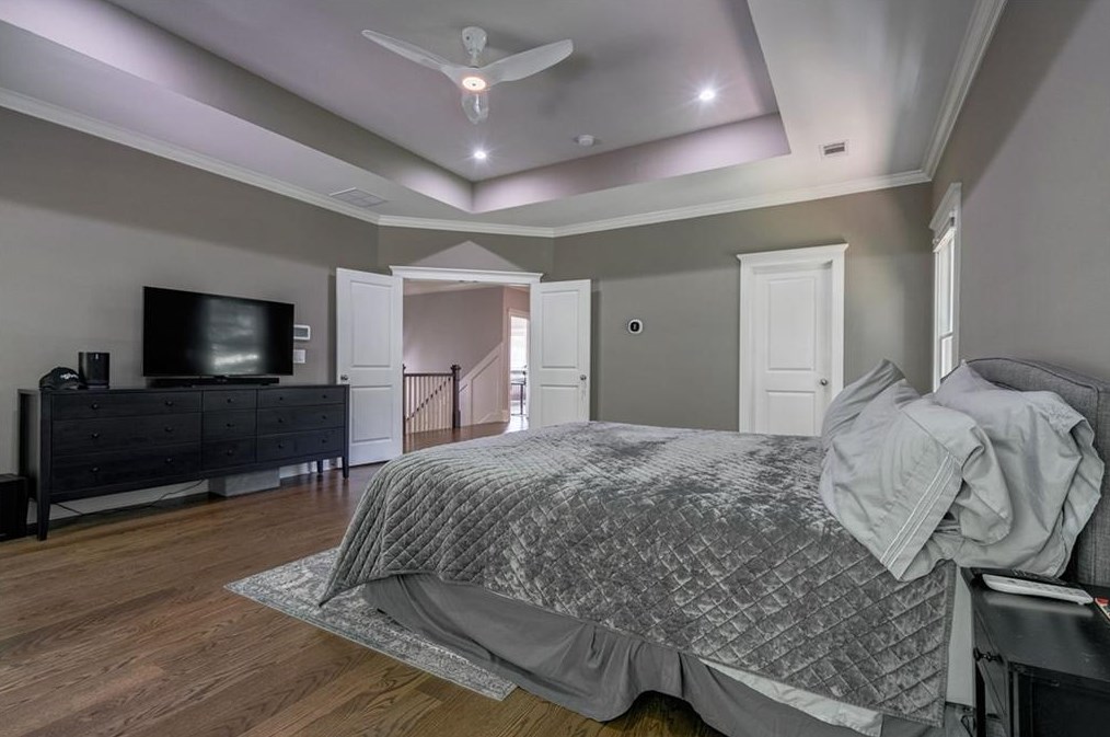 4092 Navajo Trl, Atlanta GA  30319-1552 exterior