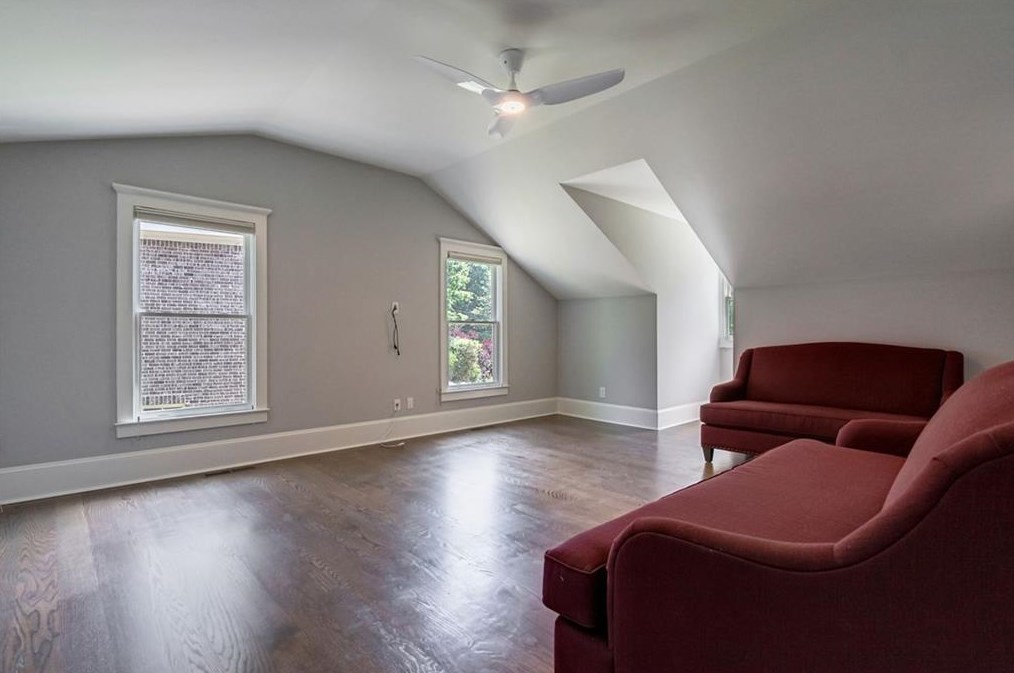 4092 Navajo Trl, Atlanta GA  30319-1552 exterior