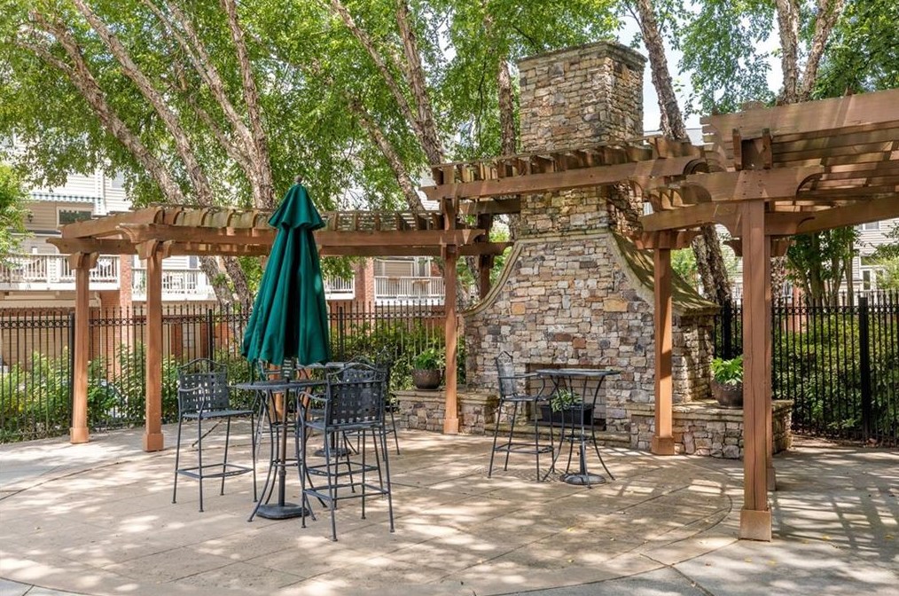 1146 Providence Pl, Decatur GA 30033-3465 exterior