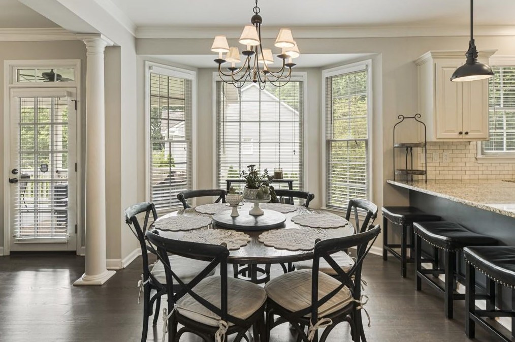 11615 Dunhill Pl Dr, Alpharetta GA 30005-7240 exterior