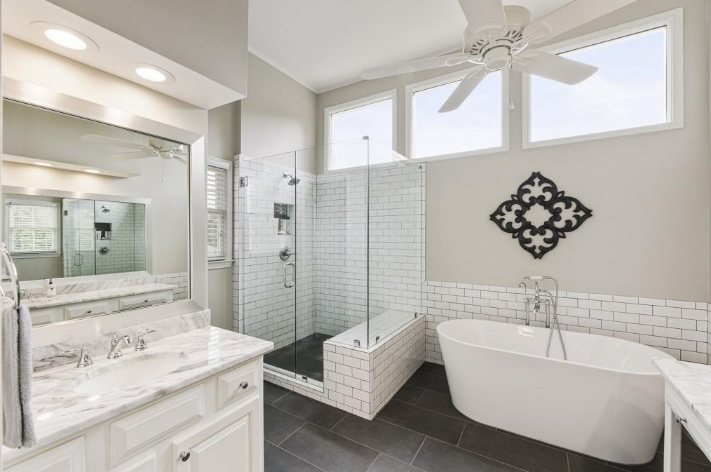 11615 Dunhill Pl Dr, Alpharetta GA 30005-7240 exterior