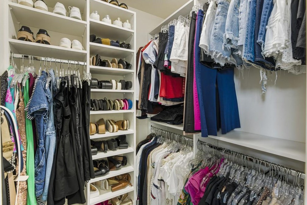 11615 Dunhill Pl Dr, Alpharetta GA 30005-7240 exterior