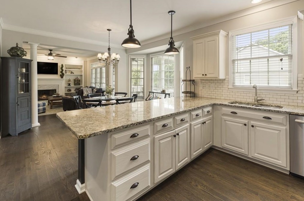 11615 Dunhill Pl Dr, Alpharetta GA 30005-7240 exterior