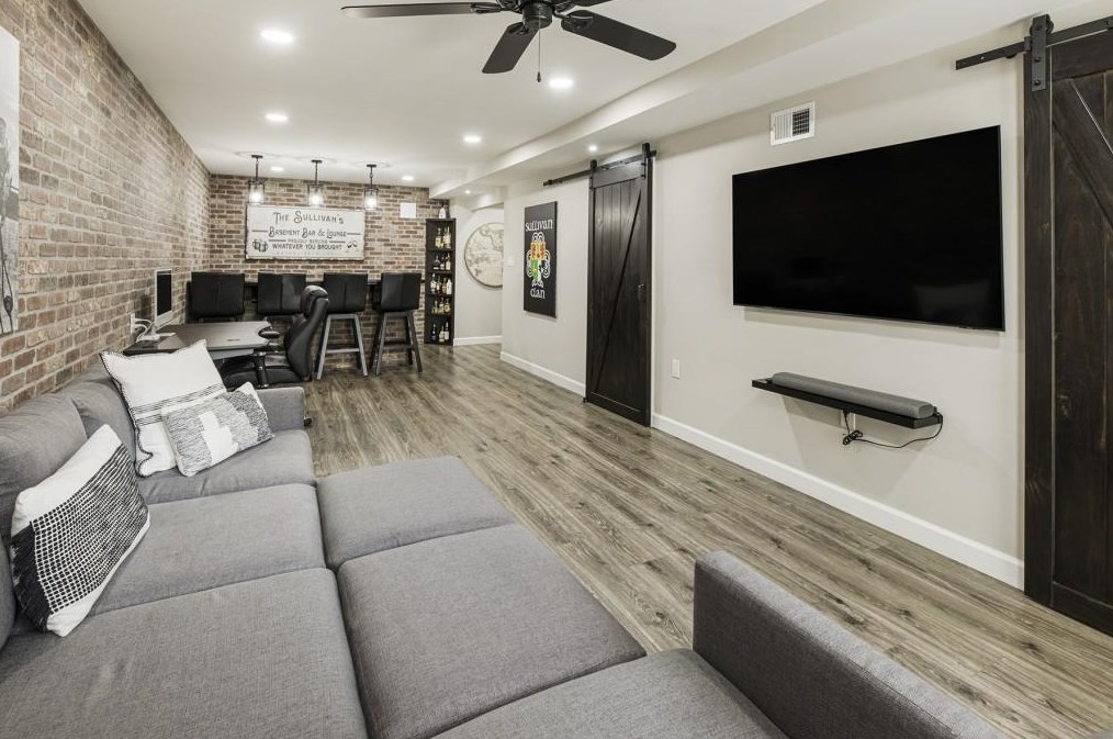 11615 Dunhill Pl Dr, Alpharetta GA 30005-7240 exterior