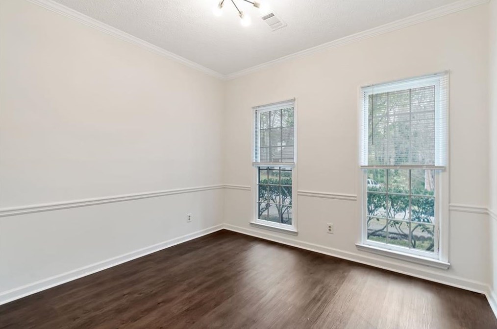 430 Meadowfield Trl, Lawrenceville GA  30043-5437 exterior