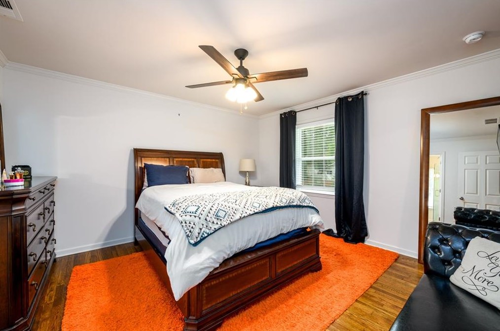 2200 Rollingview Dr, Decatur GA  30032-6141 exterior