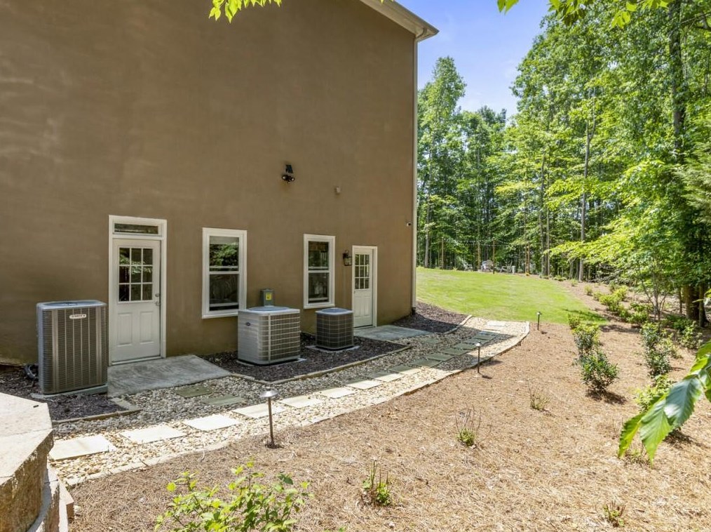 315 Aurelia Trce, Alpharetta GA  30004-4358 exterior