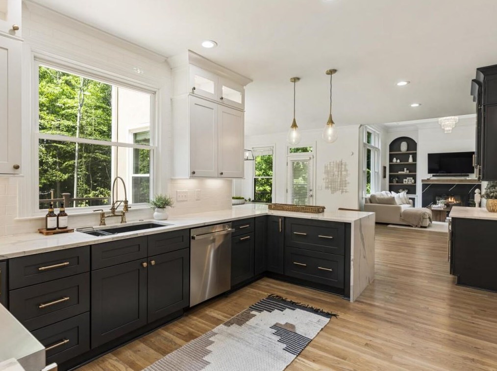 315 Aurelia Trce, Alpharetta GA  30004-4358 exterior