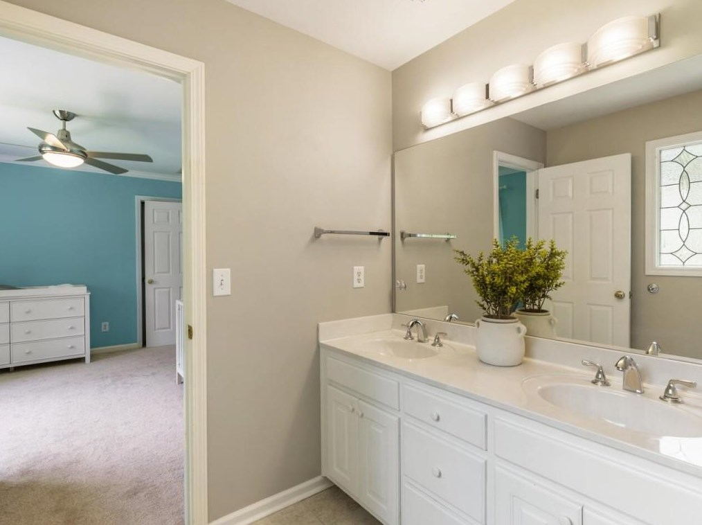 315 Aurelia Trce, Alpharetta GA  30004-4358 exterior