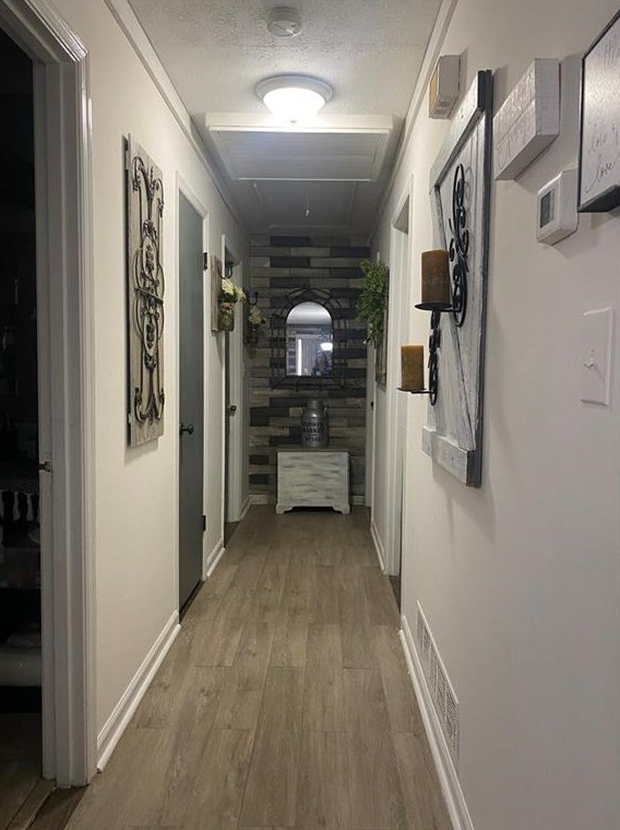 305 Mdw Dr, Alpharetta GA 30009-1545 exterior