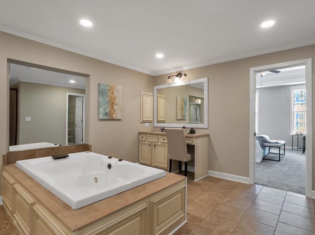 2238 Edgartown Ln, Smyrna GA  30080-6535 exterior