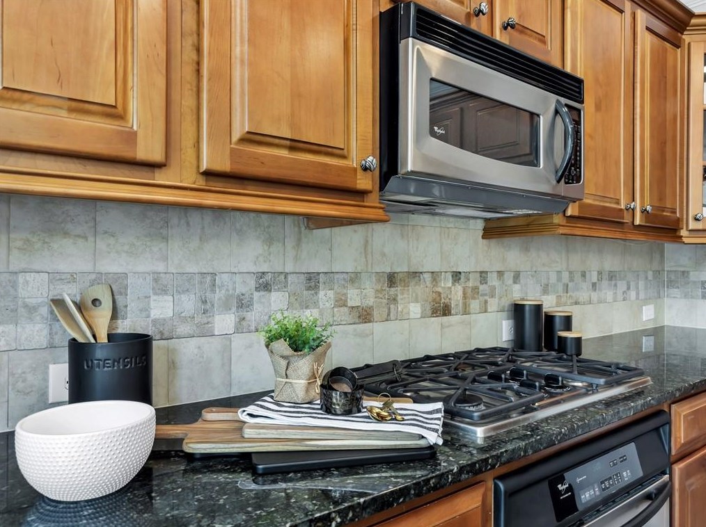 2238 Edgartown Ln, Smyrna GA  30080-6535 exterior