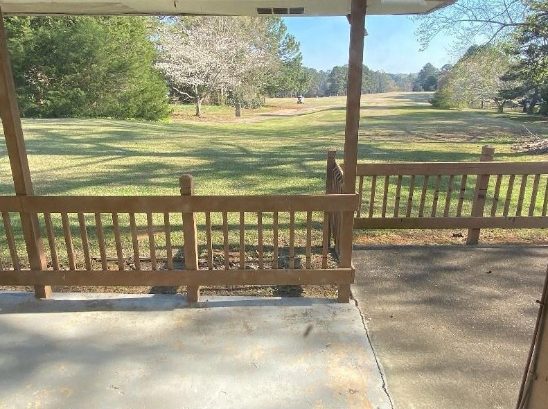 621 Honey Creek Rd Se, Conyers, GA 30094