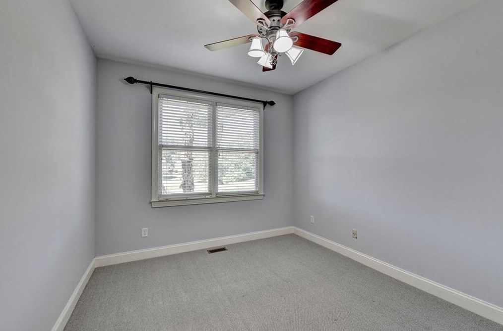 1718 Mulberry Lake Dr, Dacula GA  30019-4640 exterior