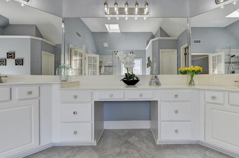 1718 Mulberry Lake Dr, Dacula GA  30019-4640 exterior