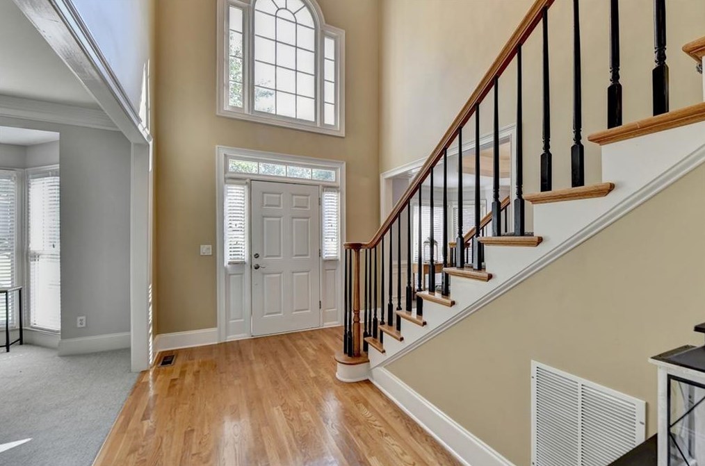 1718 Mulberry Lake Dr, Dacula GA  30019-4640 exterior