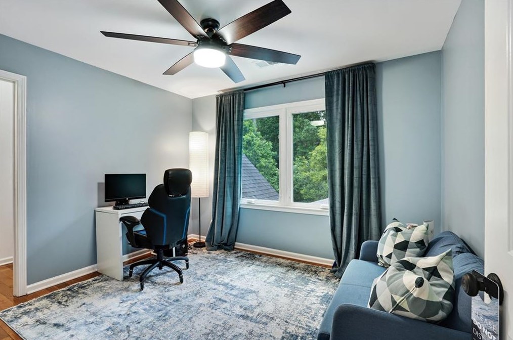 10610 Kingsmark Trl, Alpharetta GA  30022-4709 exterior