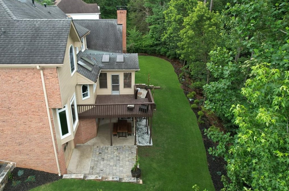 10610 Kingsmark Trl, Alpharetta GA  30022-4709 exterior