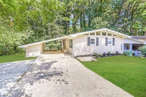 1702 Danrich Dr, Decatur GA  30032-4819 exterior