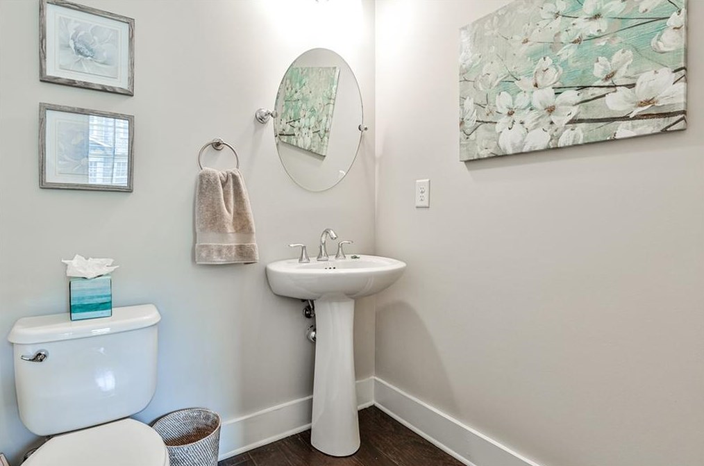 3343 Turngate Ct, Atlanta GA  30341-8400 exterior