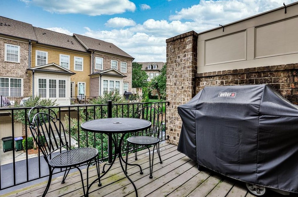 3343 Turngate Ct, Atlanta GA  30341-8400 exterior