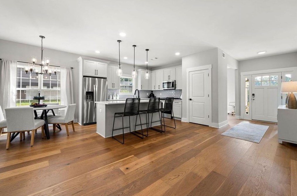 2657 Mills Bnd, Decatur GA  30034-1107 exterior