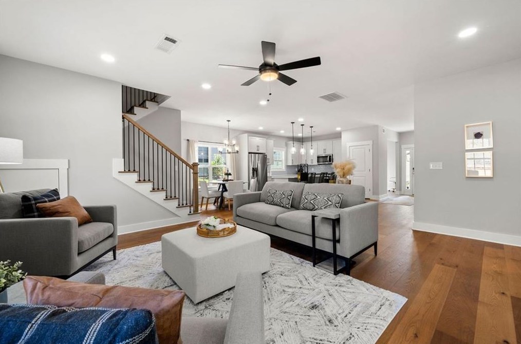 2657 Mills Bnd, Decatur GA  30034-1107 exterior