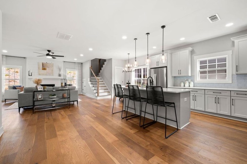 2657 Mills Bnd, Decatur GA  30034-1107 exterior