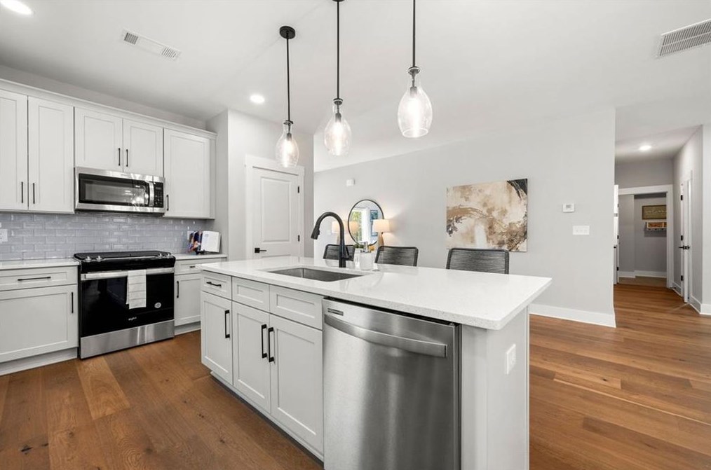 2657 Mills Bnd, Decatur GA  30034-1107 exterior