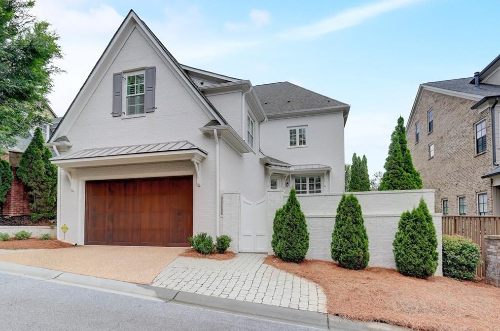 3784 Paces Lookout Cir, Atlanta GA  30339-1845 exterior