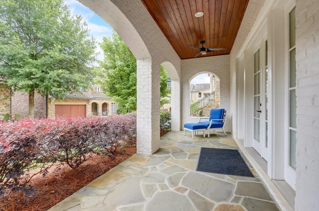 3784 Paces Lookout Cir, Atlanta GA  30339-1845 exterior