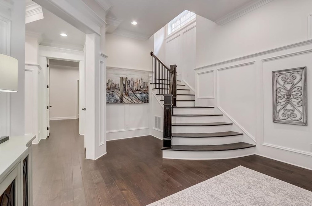 3784 Paces Lookout Cir, Atlanta GA  30339-1845 exterior