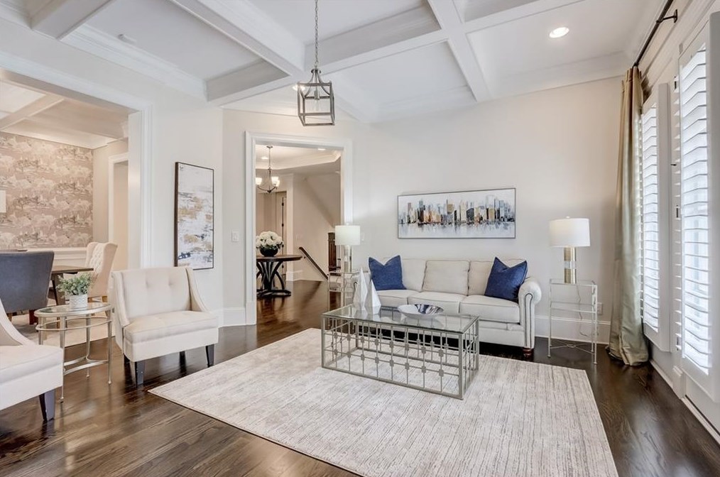 3784 Paces Lookout Cir, Atlanta GA  30339-1845 exterior