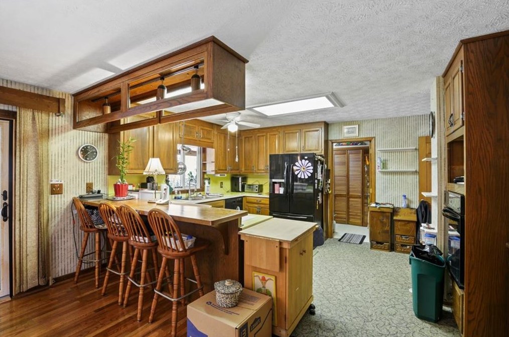 4381 King Valley Dr, Smyrna GA  30082-4226 exterior