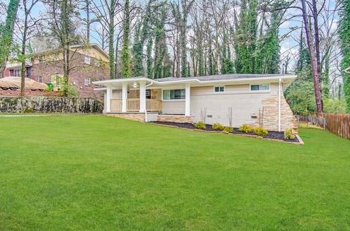 1883 La Mesa Ln, Decatur GA  30032-5149 exterior