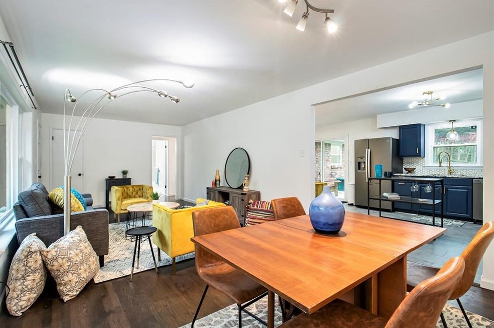 3217 Betty Cir, Decatur GA  30032-2416 exterior