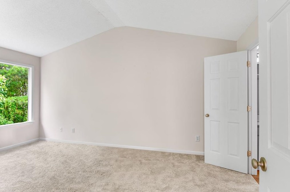 11255 Wittenridge Dr, Alpharetta GA 30022-3410 exterior