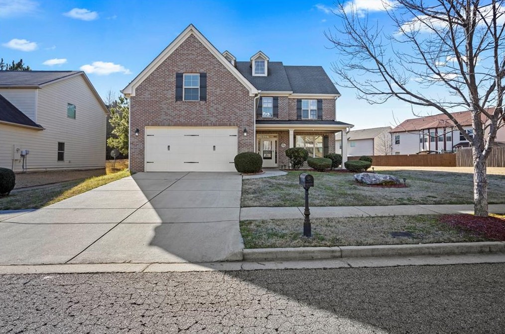 484 Easley Dr, Lawrenceville GA  30045-3568 exterior
