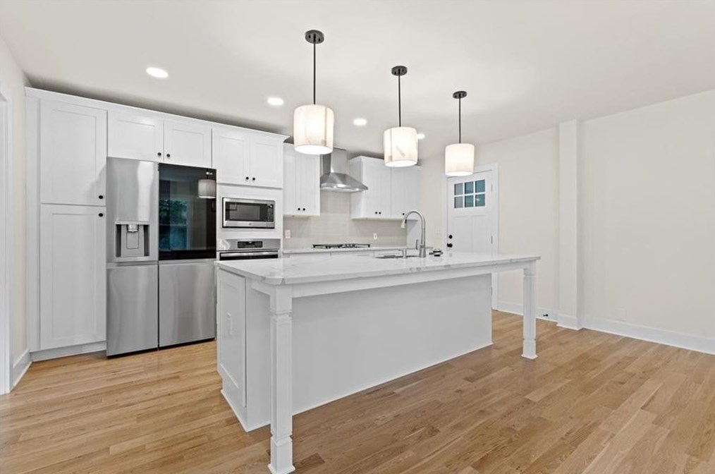 2376 Spring Creek Rd, Decatur GA  30033-2744 exterior