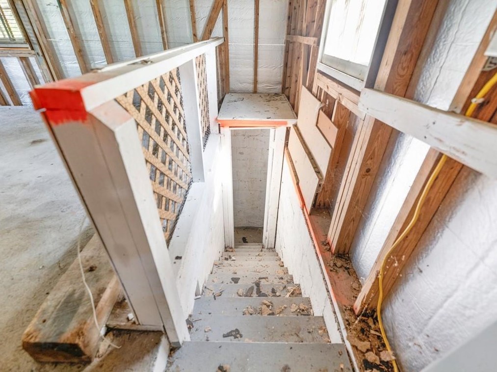 1383 Riverside Dr, Gainesville GA 30501-1825 exterior