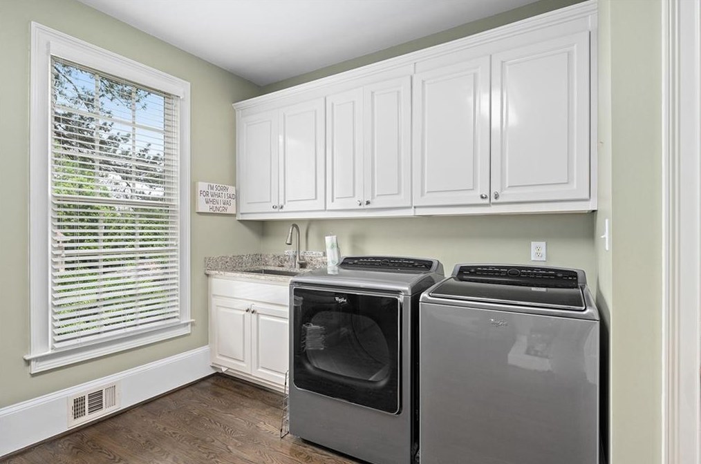 1016 Kettering Pl, Alpharetta GA exterior