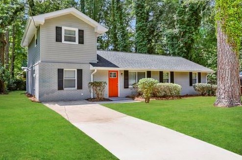 3127 Hollywood Dr, Decatur GA  30033-5104 exterior